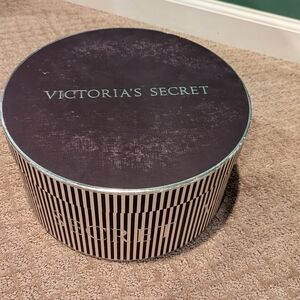 Victoria's Secret hat box
